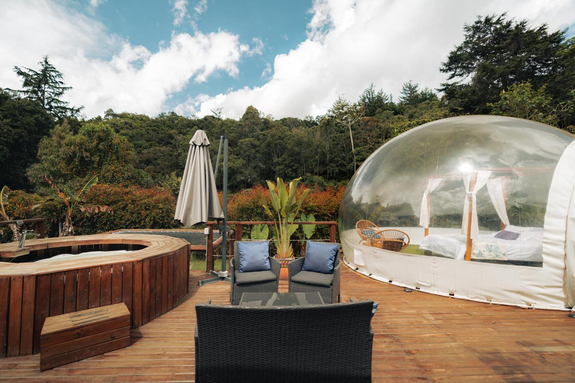 מלון ריונגרו Bubblesky Glamping 15 Min From Medellin מראה חיצוני תמונה